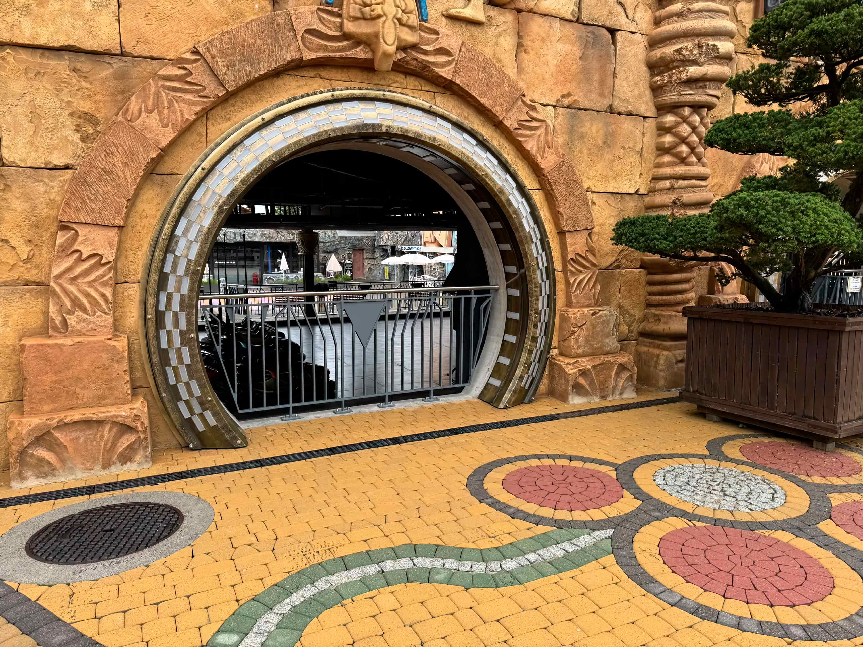 connyland theme park amusement park design