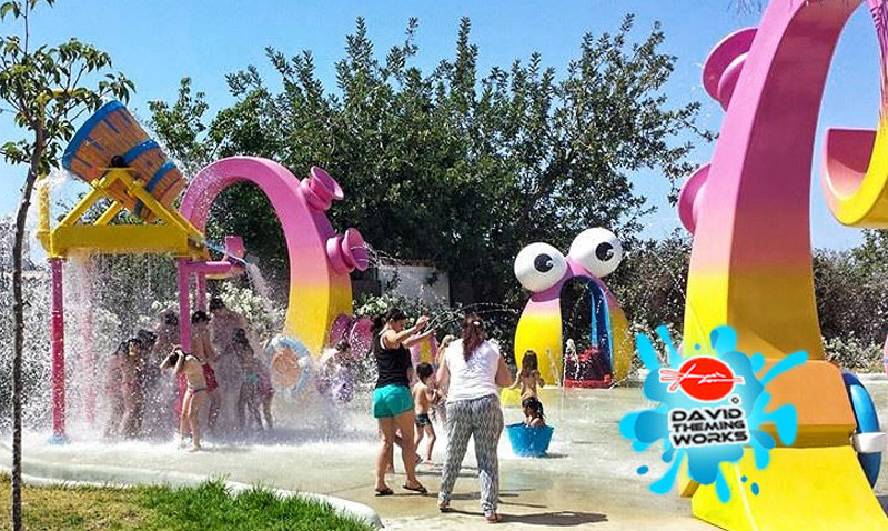 octopus with tentacles for pools, splash bucket for pools, children's games for themed pools, tentacle water pools,