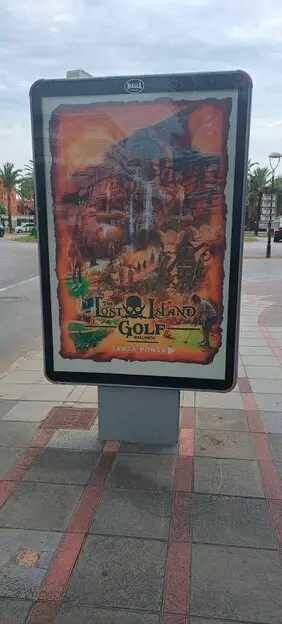 branding for theme parks and attractions  <br />