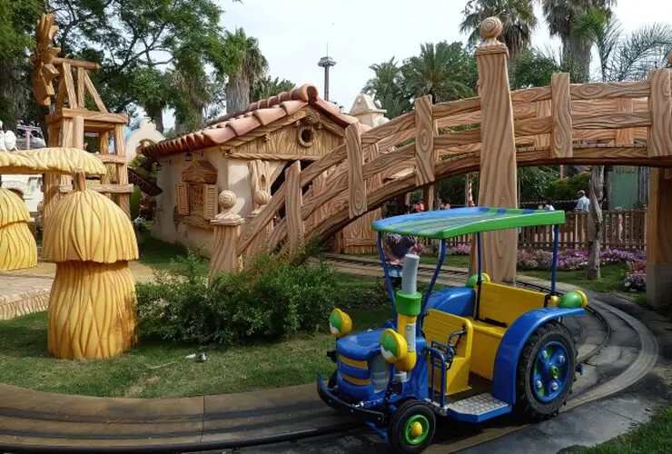 immersive decoration PortAventura  <br />