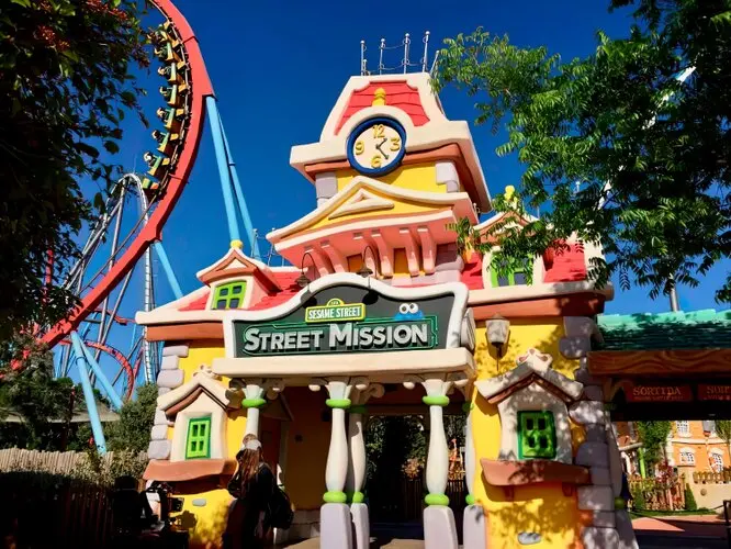 theming experts PortAventura park  <br />