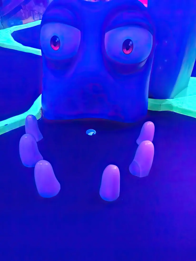 black light mini golf design indoor mini golf construction