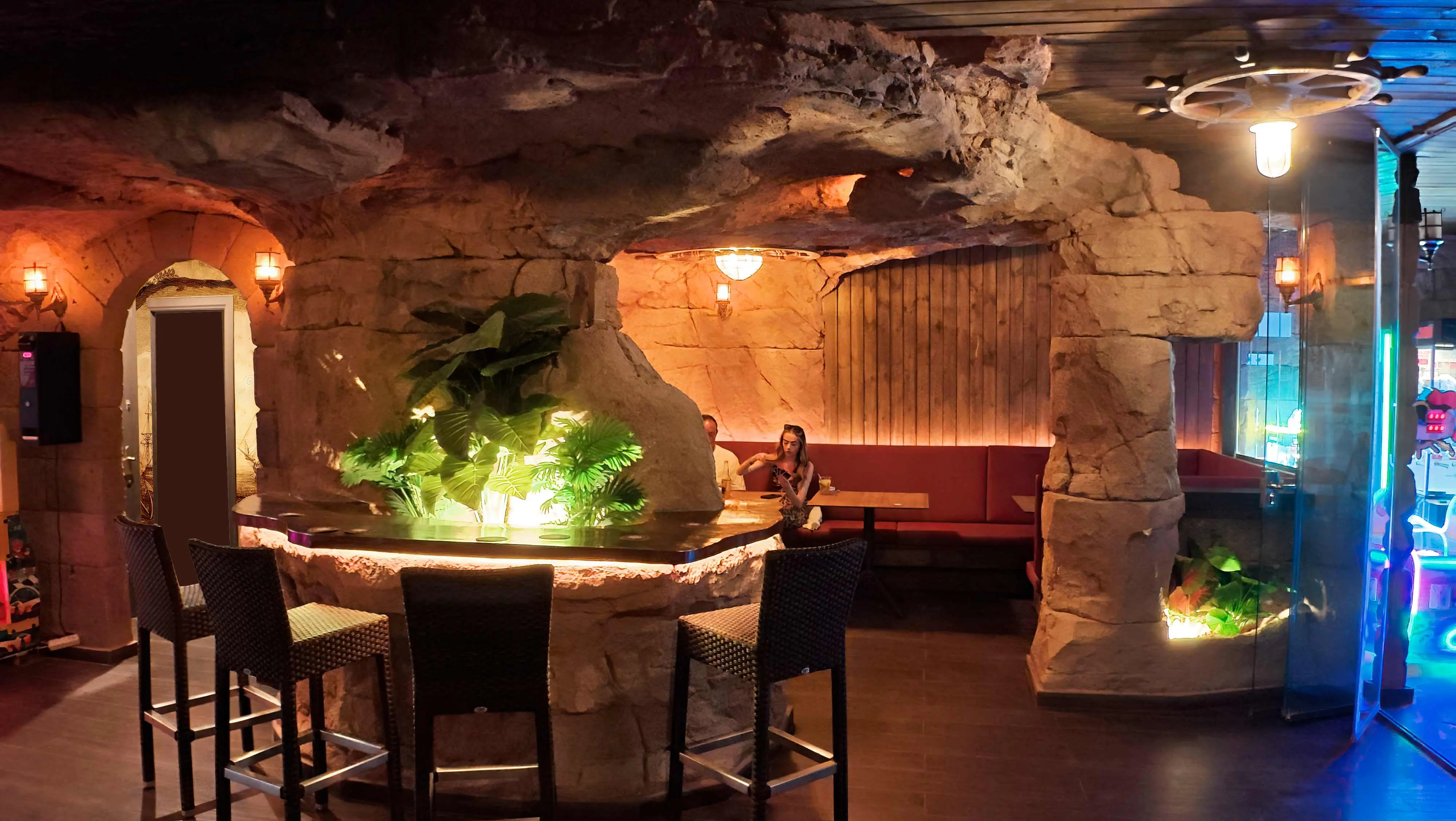 theme pirate restaurant design and construction theme pirate restaurant