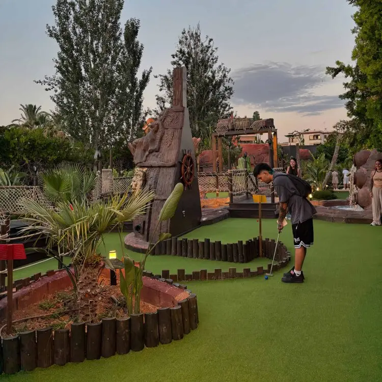 LOST ISLAND MINIGOLF MALLORCA