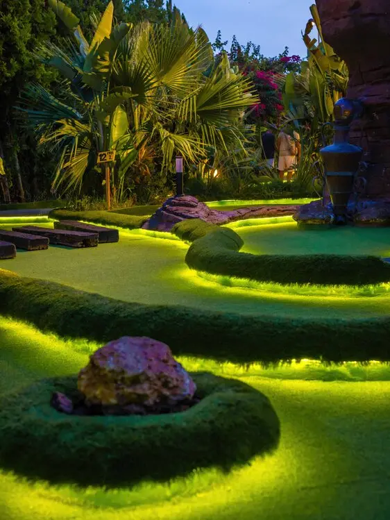 LOST ISLAND MINIGOLF MALLORCA
