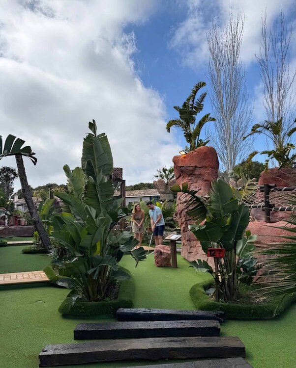 LOST ISLAND MINIGOLF MALLORCA