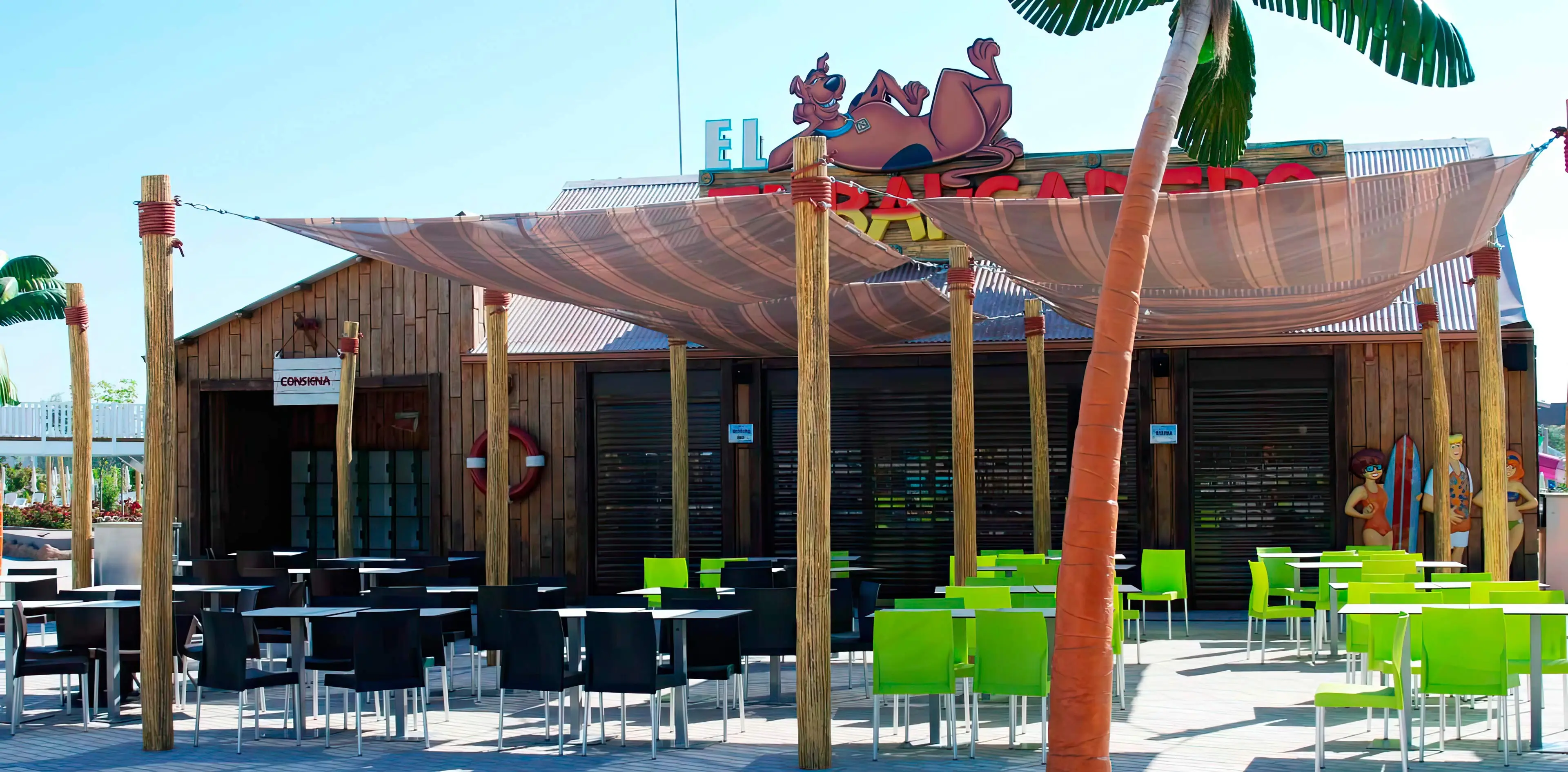 themed attractions theme park construction