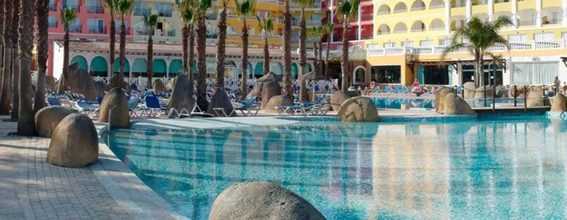 construction de piscines thématiques de luxe.2