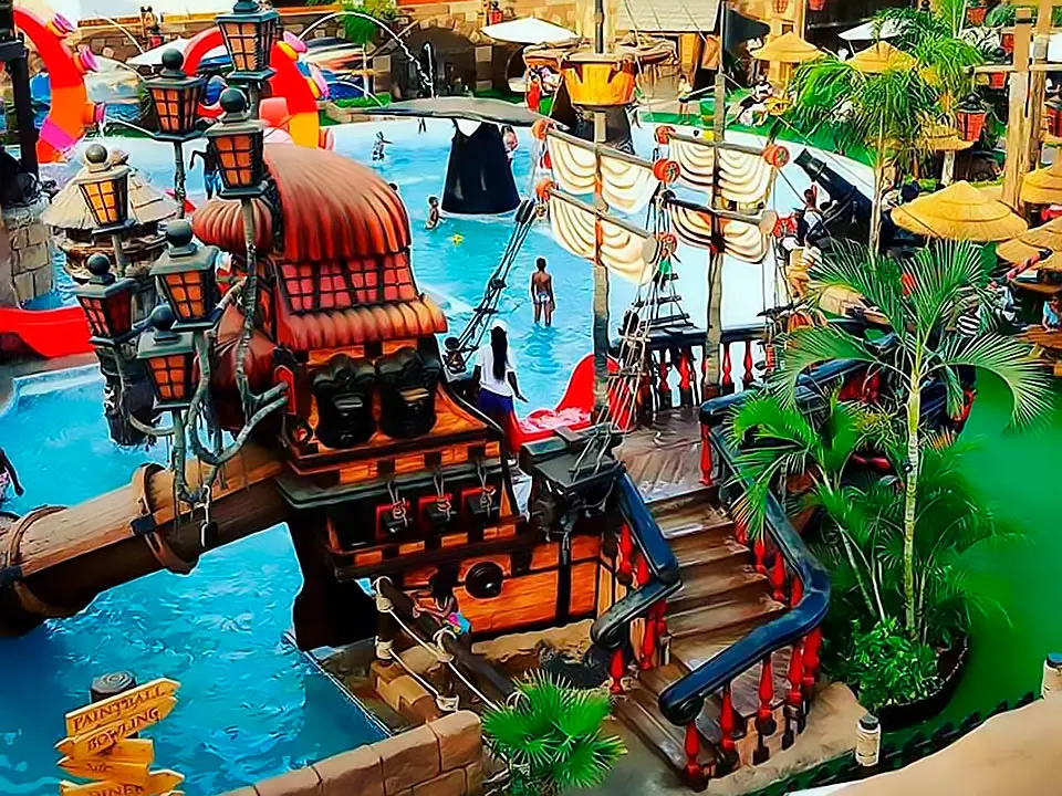 Conception et construction de bateaux pirates pour piscines Modèle de bateau pirate pour piscines