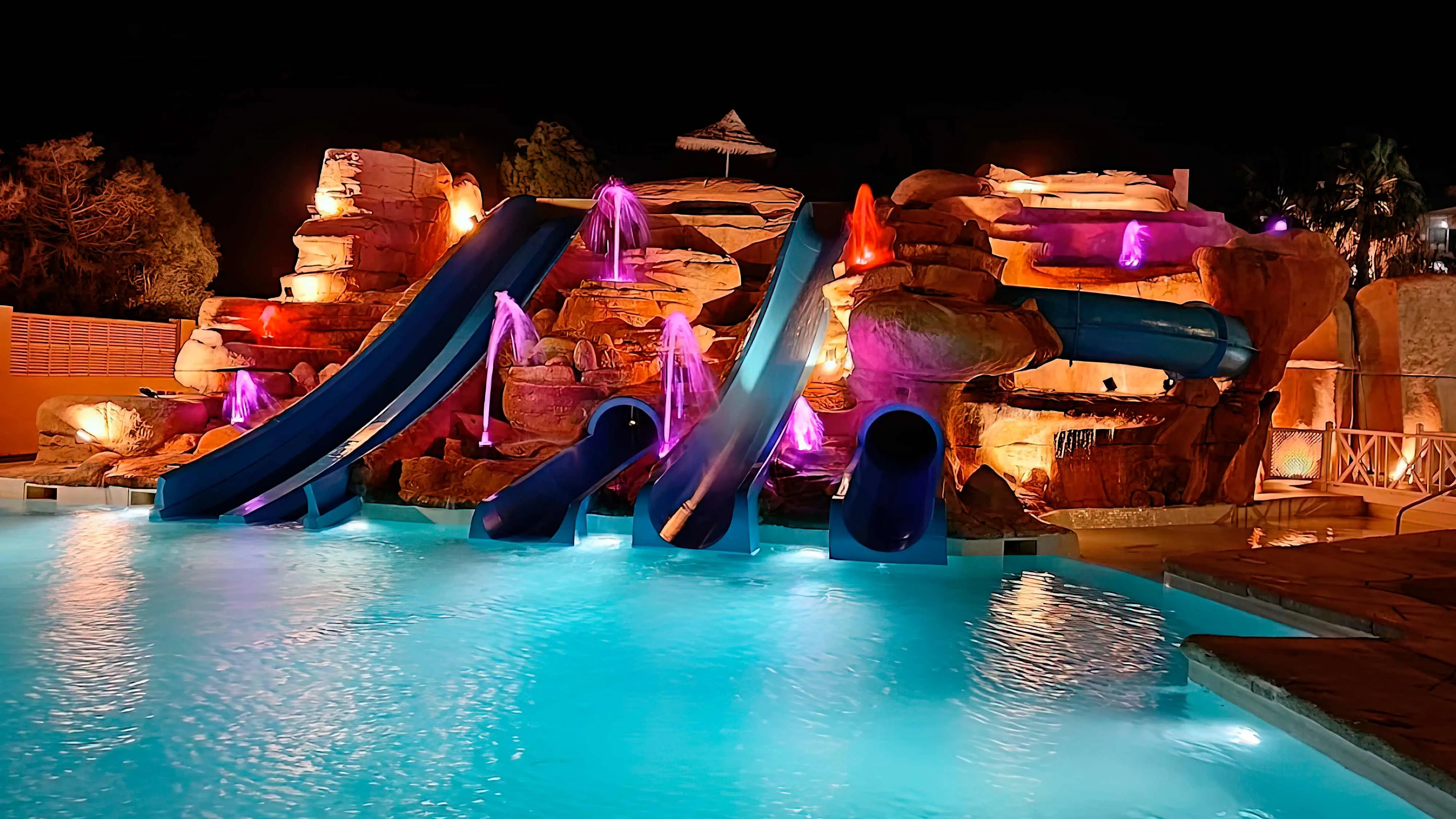 conception de rocher artificiel Construction de rochers artificiels et thématisation